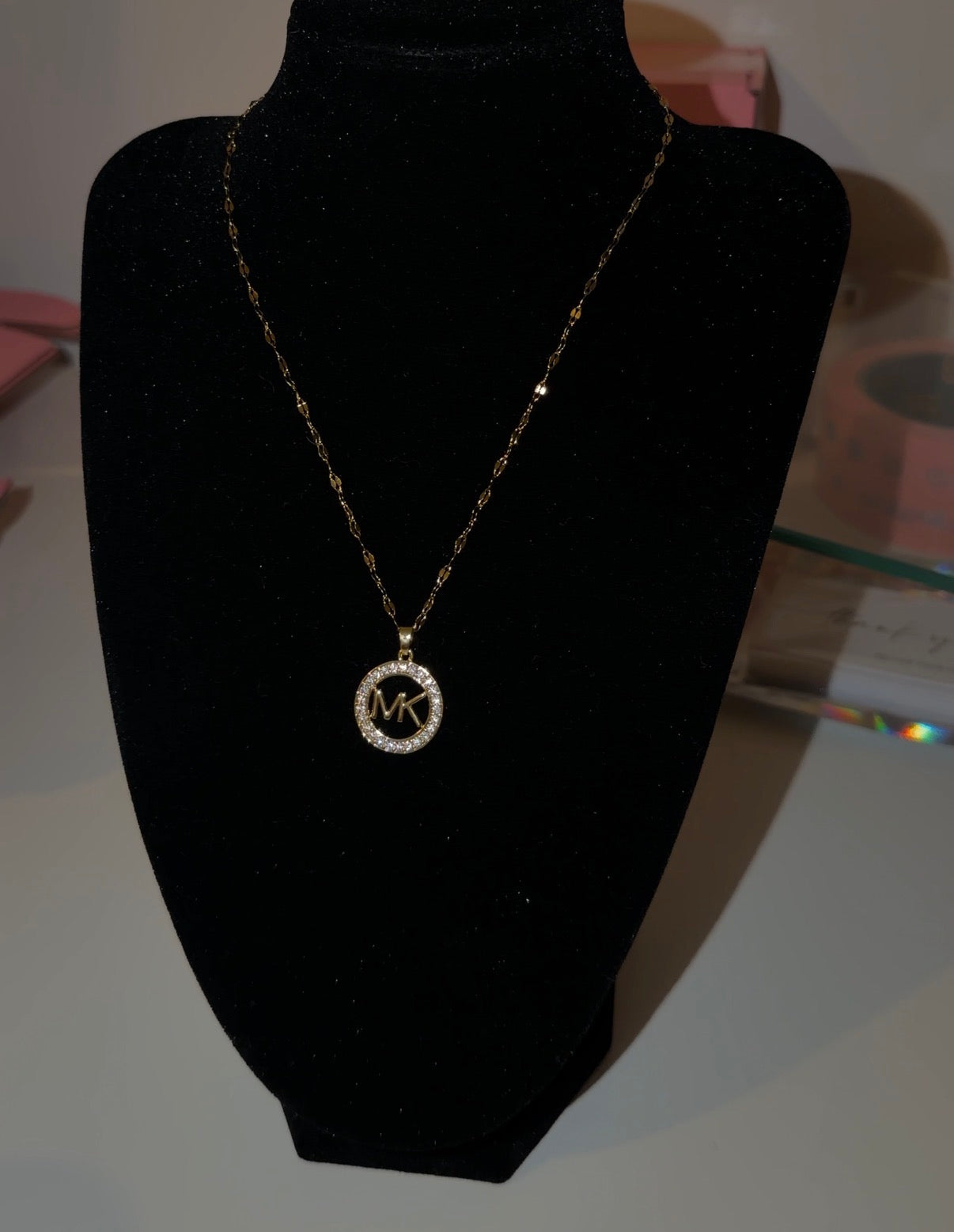 18k gold necklace