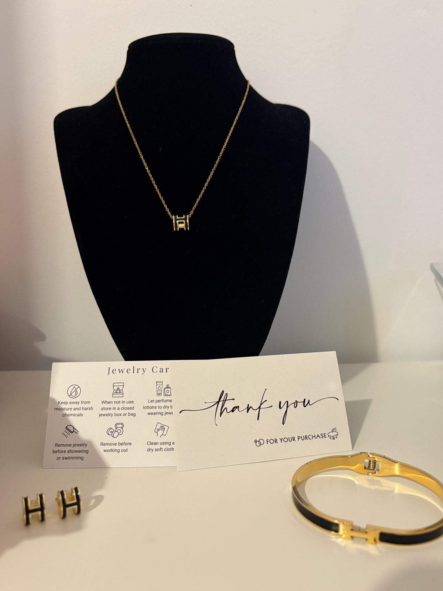 18k gold necklace bracelet and earrings set