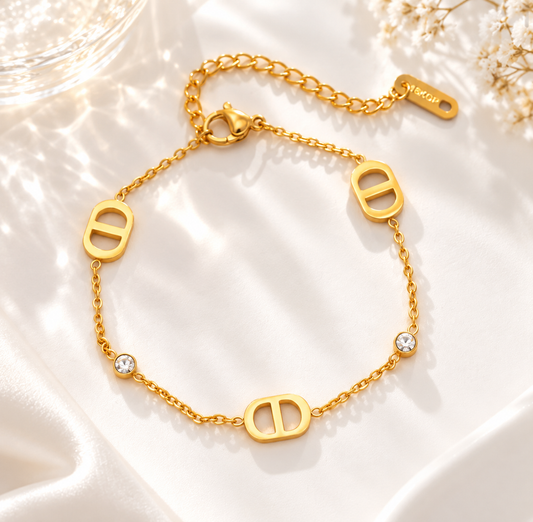 gold diamond bracelet