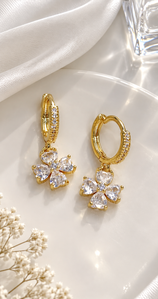 clover gold earrings