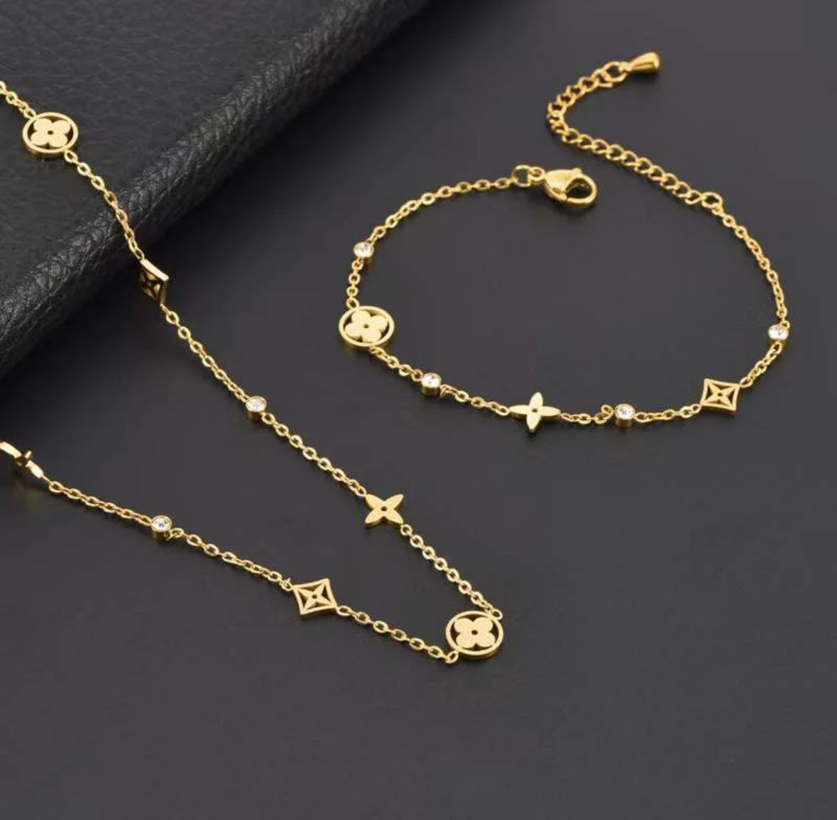 18k gold necklace and bracelet