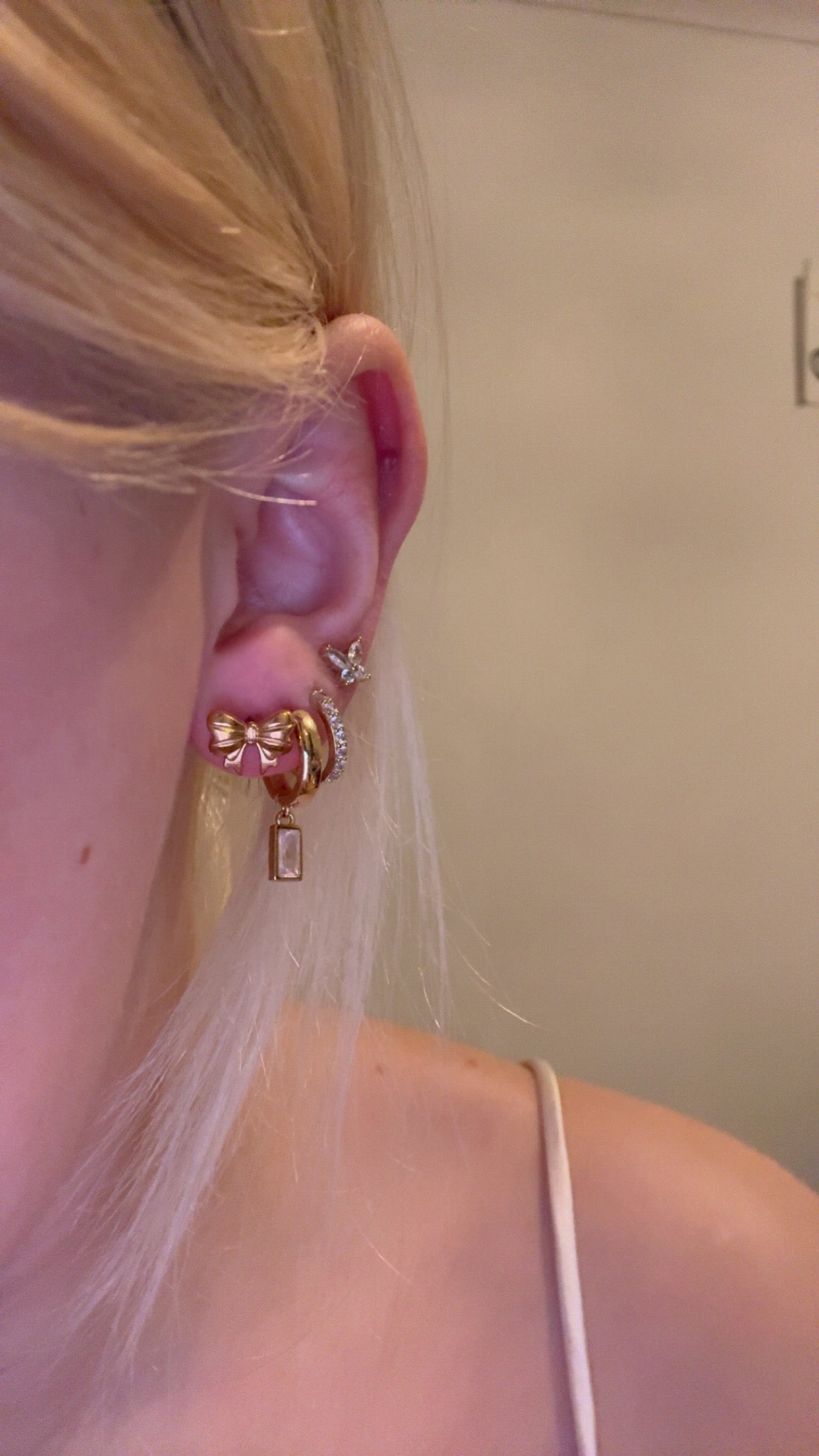 Bow earrings 18k gold steel titanium