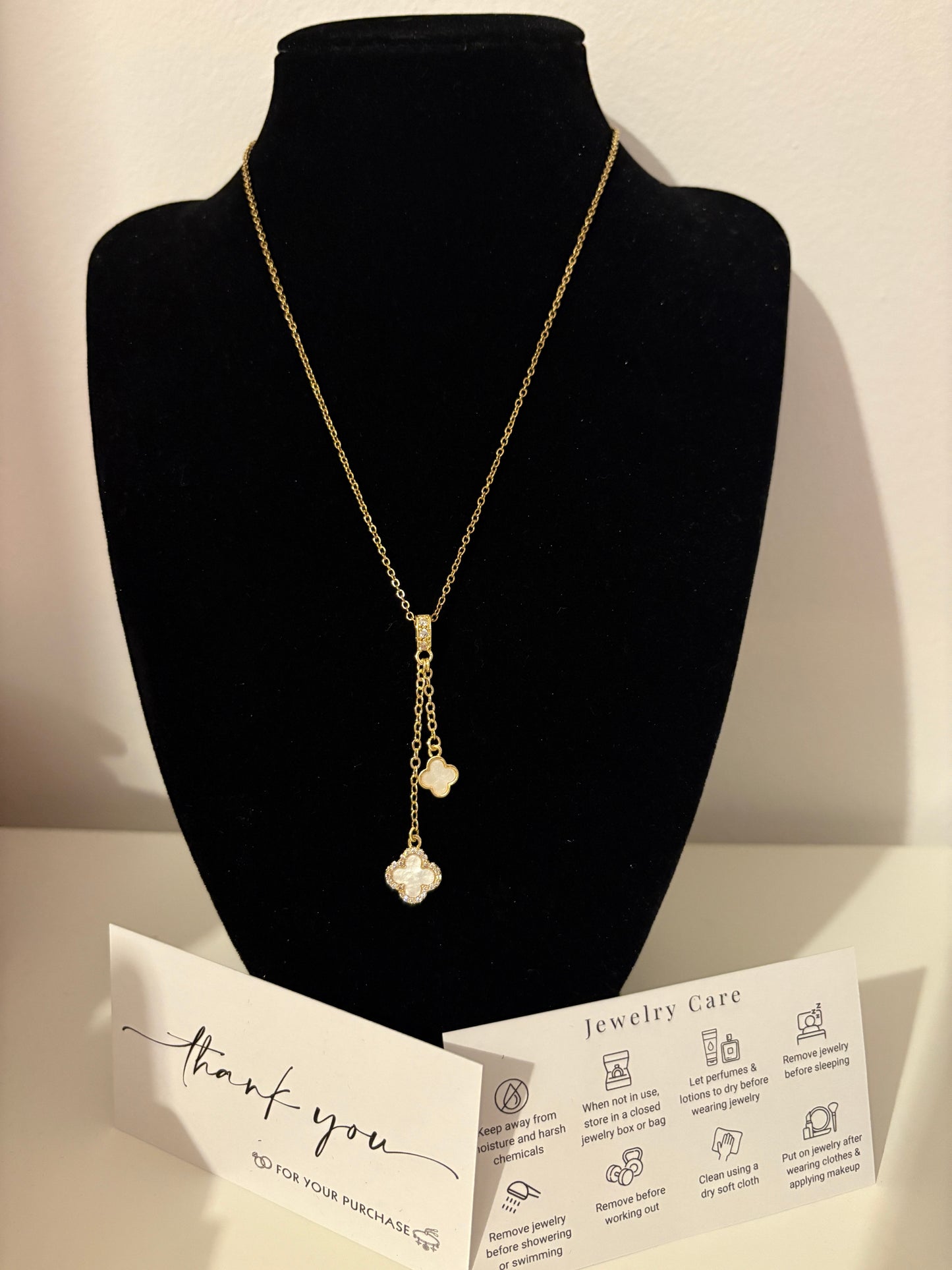 18k gold & white clover necklace