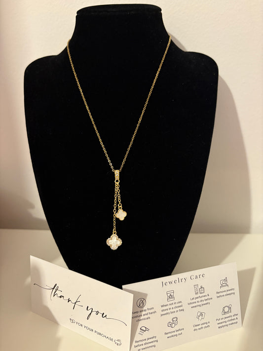 18k gold & white clover necklace